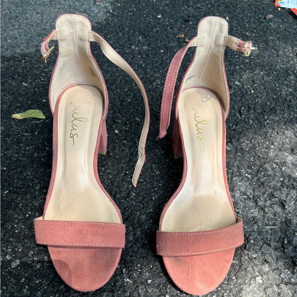 Pink heels